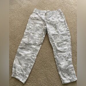 Calvin Klein Gray Camouflage Ankle Pants